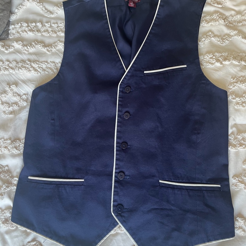 Paul Stuart Midnight Blue Vest with Ivory Accents - Picture 7 of 9